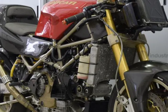 11#9982 Moto Ducati 888 Racing