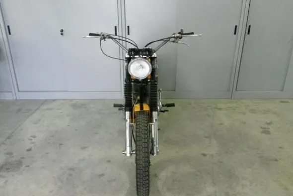 9#3672 Moto Ducati Scrambler 250cc