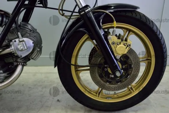 18#9982 Moto Ducati SS 900 Supersport