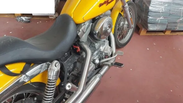 47#5771 Moto Harley Davidson