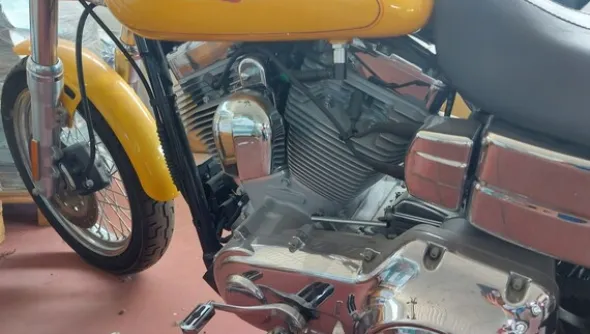 47#5771 Moto Harley Davidson