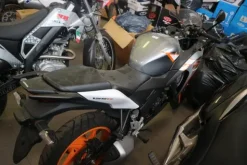 1#3474 Moto Honda CBR125