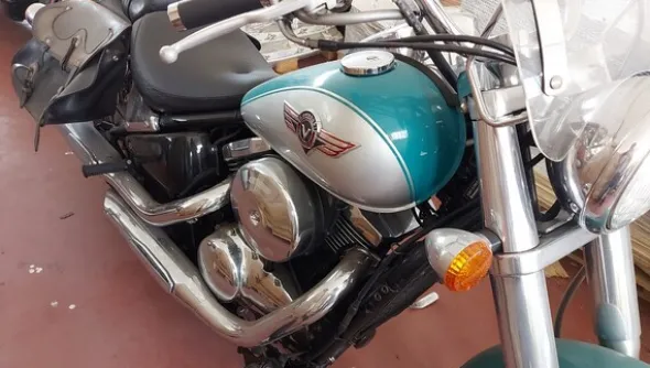 40#5491 Moto Kawasaki