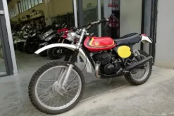 21#3672 Moto Montesa Enduro 250cc