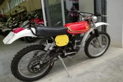 21#3672 Moto Montesa Enduro 250cc
