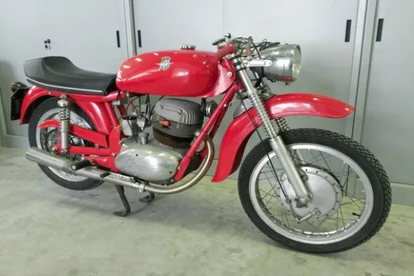 23#3672 Moto MV-augusta Raid 250cc