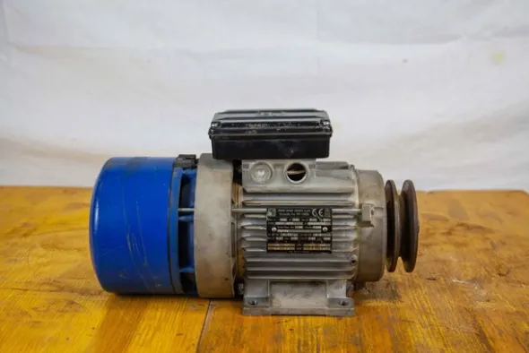 15#5027 Motore elettrico
