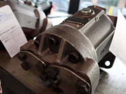 Motore oleodinamico Rexroth A2FM90/61W-VAB010