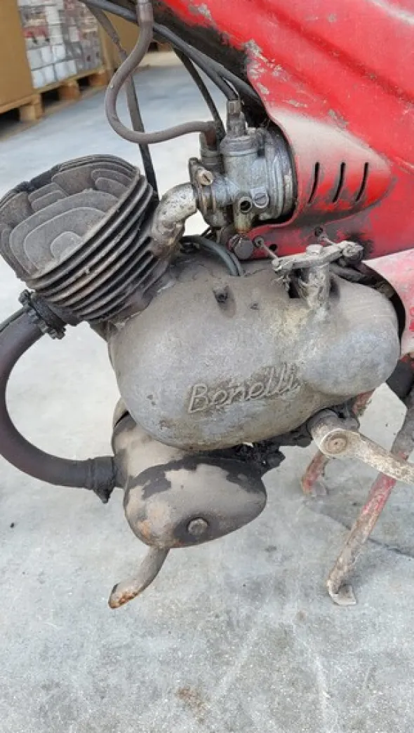 46#7807 Motorino Benelli