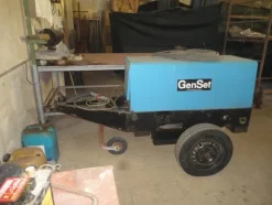 28#3774 Motosaldatrice Genset
