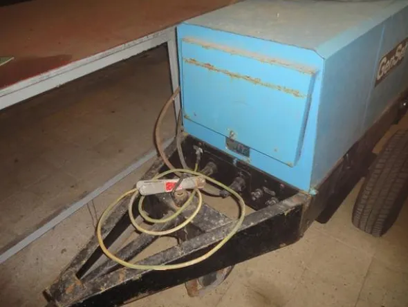 28#3774 Motosaldatrice Genset