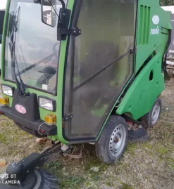 Motospazzatrice Kubota