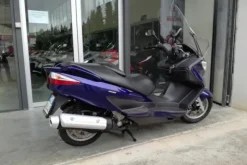 25#3672 Moto Suzuki Burgman 200cc
