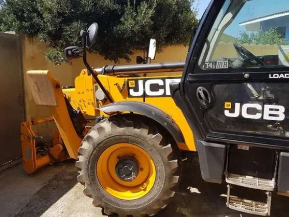 10#3769 Movimentatore telescopico rigido JCB