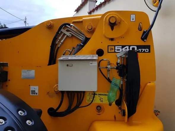 10#3769 Movimentatore telescopico rigido JCB