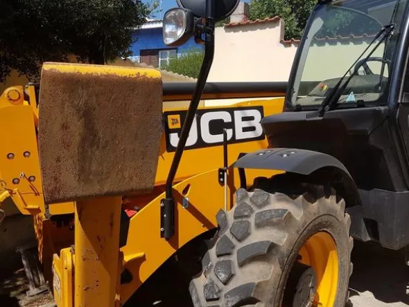 10#3769 Movimentatore telescopico rigido JCB