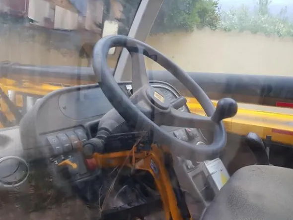 10#3769 Movimentatore telescopico rigido JCB