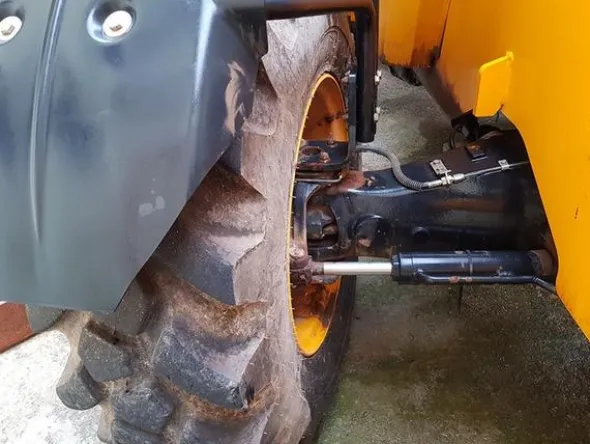 10#3769 Movimentatore telescopico rigido JCB