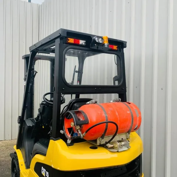 Muletto Caterpillar GP15N