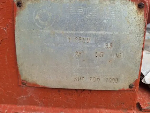 10#8633 Muletto D2500