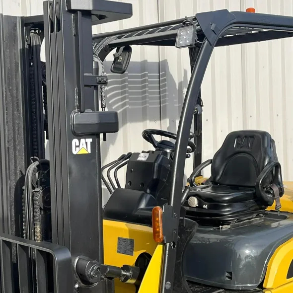Muletto diesel Caterpillar DP25N2