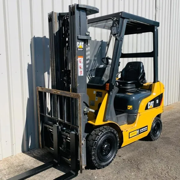 Muletto diesel Caterpillar DP18N