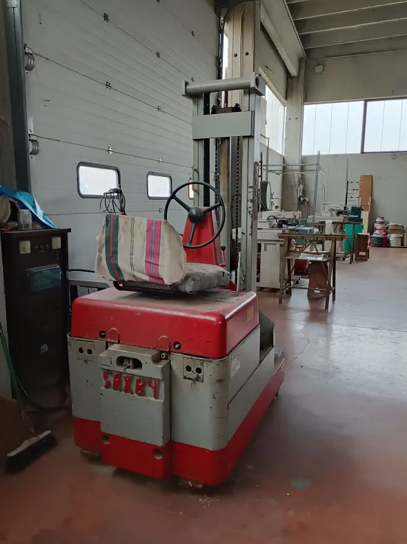 MULETTO PORTATA 10.000 KG tipo war 3/ saxby