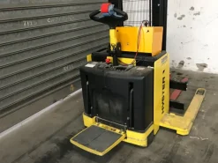 Muletto sollevatore HYSTER S1 2S-38S.L del 2005