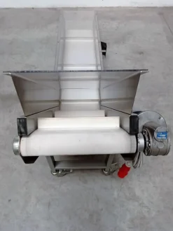 NASTRO ELEVATORE A TAPPETO MOTORIZZATO (NAS-326)