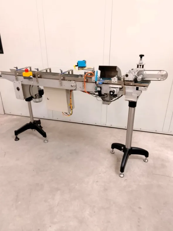 NASTRO TRASPORTATORE A TAPPETO (COD. MF-PK-NAS-373)