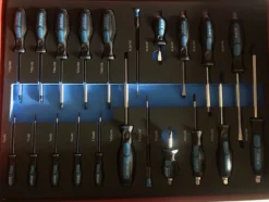 102#5814 N° 5 carrelli porta utensili Germany Tools Professional completi di utensili