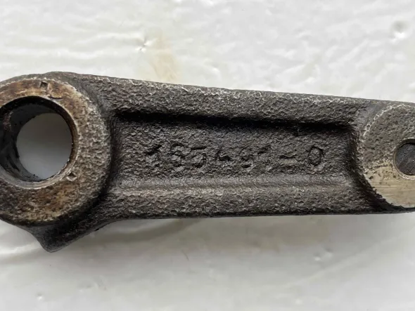 Necchi 830; 831; 835 leveraggio alzapiedino