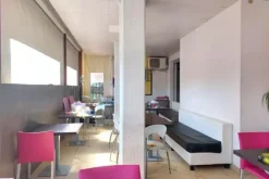 #18500 Negozio adibito a bar con corte esclusiva