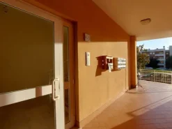#24331 Negozio al grezzo con corte esclusiva e cantina(sub 2)