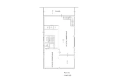 #24691 Negozio al piano terra con soppalco