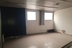 #2638371 Negozio con corte e deposito interrato