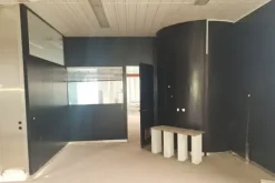 #2638371 Negozio con corte e deposito interrato