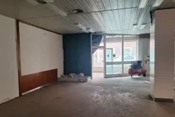 #2638371 Negozio con corte e deposito interrato