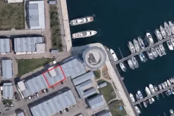 #2537047 Negozio con posti auto nel porto di Marina di Ravenna