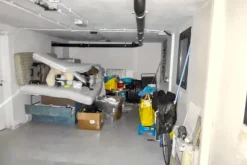 #25829 Negozio e deposito in edificio polifunzionale