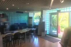 #7746 Negozio e showroom in complesso commerciale