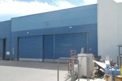 #7746 Negozio e showroom in complesso commerciale