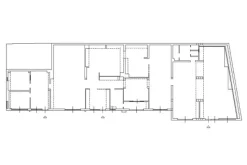 #14699 Negozio seminterrato con zona parcheggio