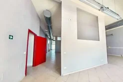 #2536097 Negozio (sub 24) in complesso commerciale
