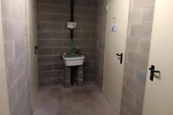 #2638328 Negozio (sub 59) in edificio polifunzionale