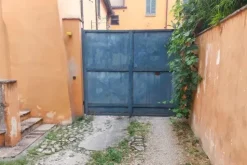 #21651 Negozio (sub 28) piano terra in centro storico