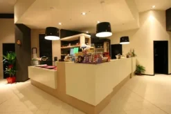 #24044 Negozio uso Bar a reddito in complesso commerciale
