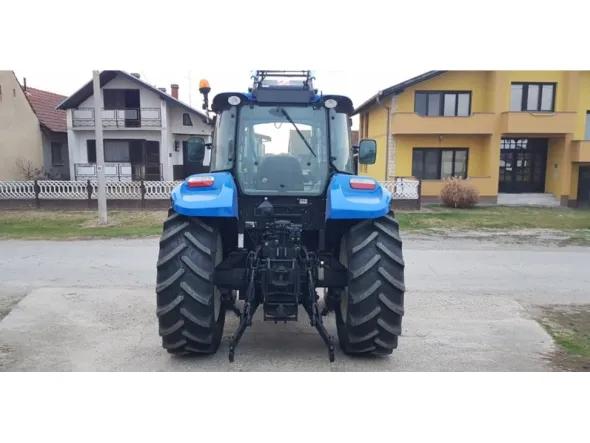 2013 New Holland T5.105
