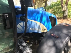 New Holland TL-A100