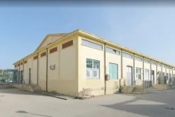 #20625 N° 2 fondi ad uso commerciale